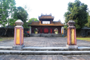 Điện Minh Thành - Đây là nơi thờ vua Gia Long và hoàng hậu thứ nhất